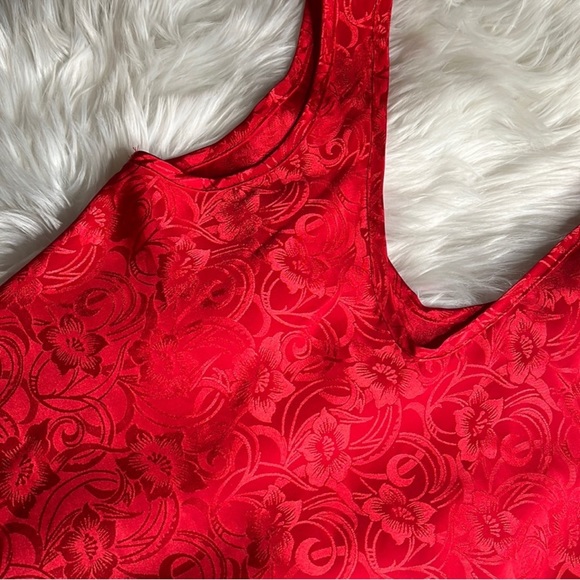 PRIVATE LUXURIES | Floral Metallic Nightgown - Picture 1 of 7